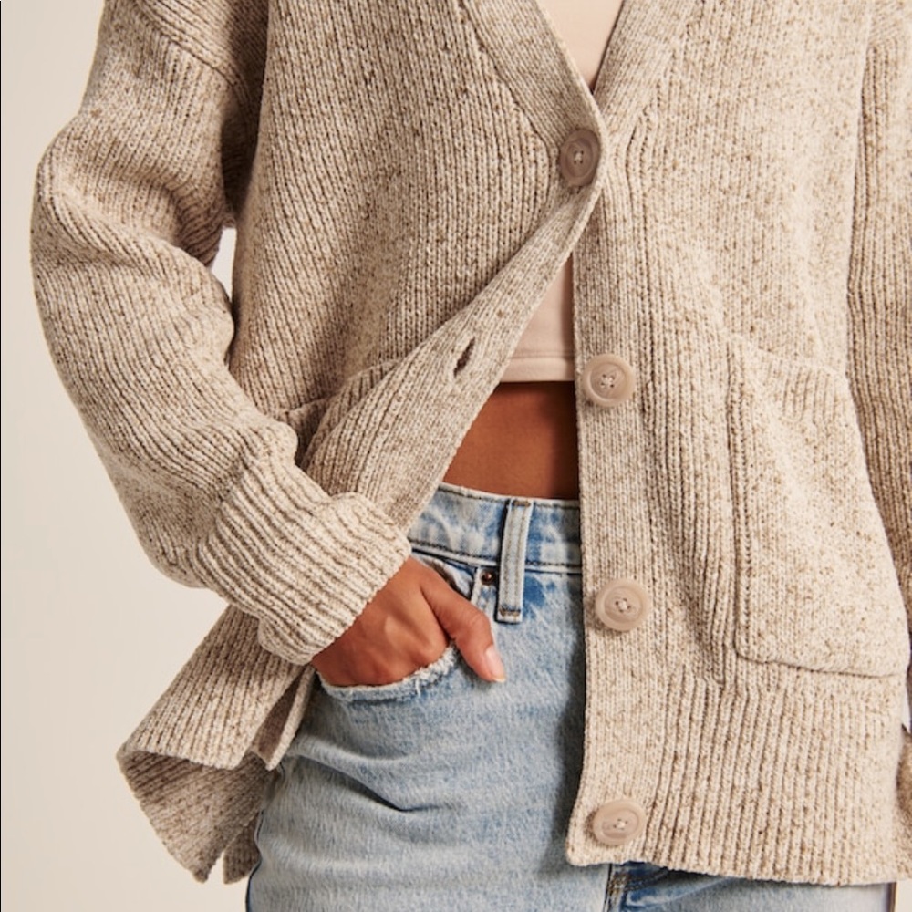 Oversized cardigan